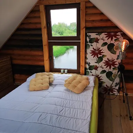 Nad Rozlewiskiem Chalet